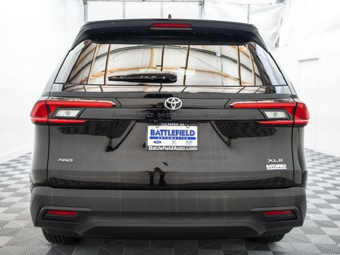 Certified 2026 Toyota Grand Highlander AWD image 7