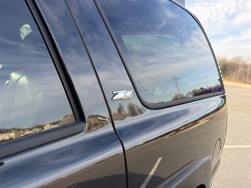 Used 2006 Chevrolet Tahoe Z71 w/ Z71 Preferred Equipment Group image 12