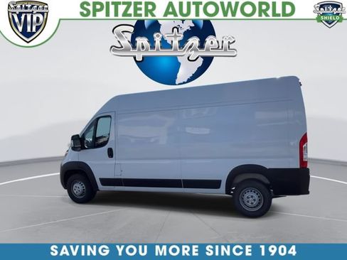 Used 2025 RAM ProMaster 2500 w/ Convenience Group FWD image 8