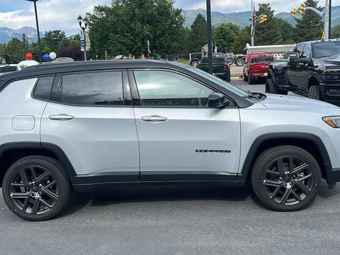 New 2026 Jeep Compass Limited AWD/4WD image 4