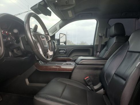 Used 2016 GMC Sierra 2500 SLT image 8