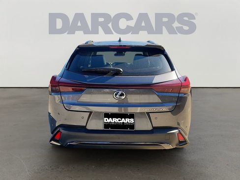 Used 2023 Lexus UX 250h F Sport image 5