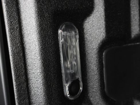 Used 2025 RAM 1500 Limited image 32