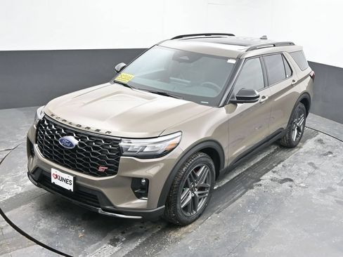 New 2026 Ford Explorer ST w/ Sun And Sound Package AWD/4WD image 59