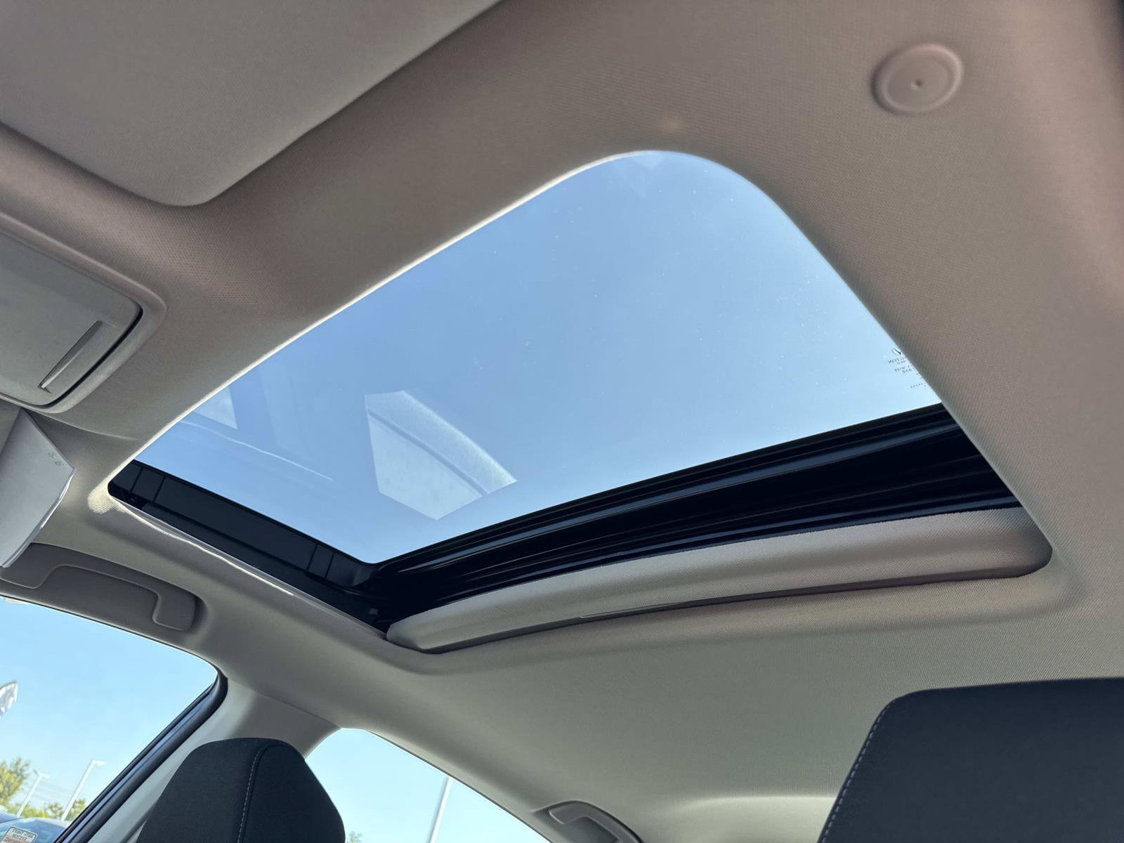 Certified 2023 Honda Accord EX image 25