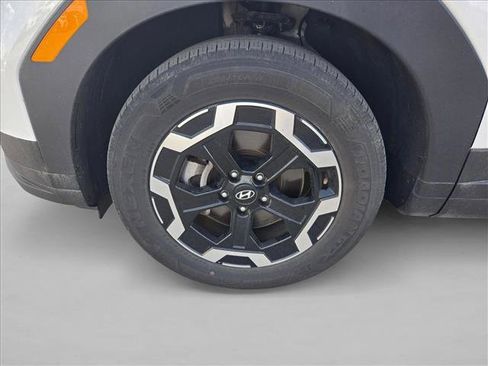 Used 2025 Hyundai Santa Fe SEL image 10
