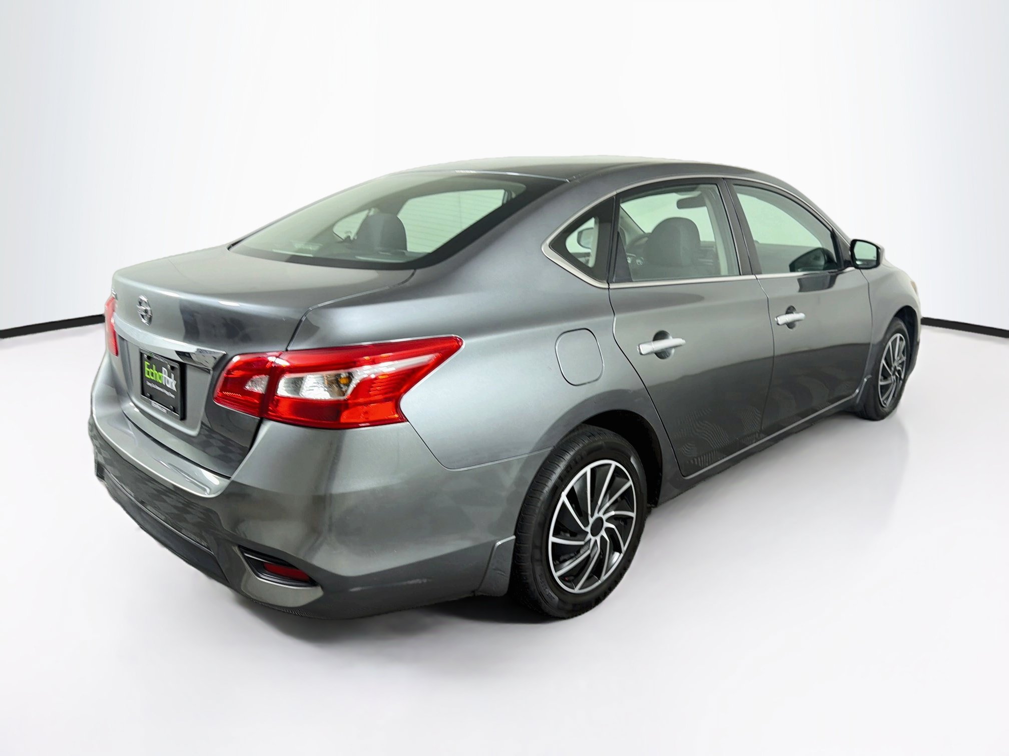 Used 2018 Nissan Sentra S FWD image 9