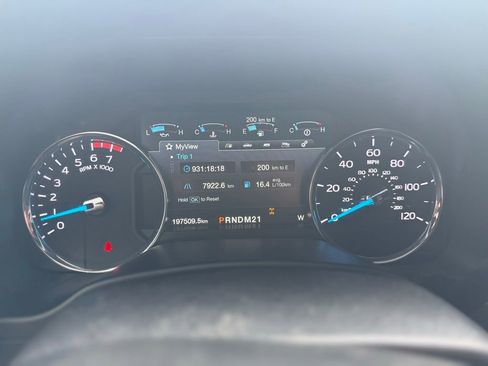 Used 2018 Ford F250 Lariat w/ Lariat Ultimate Package AWD/4WD image 13