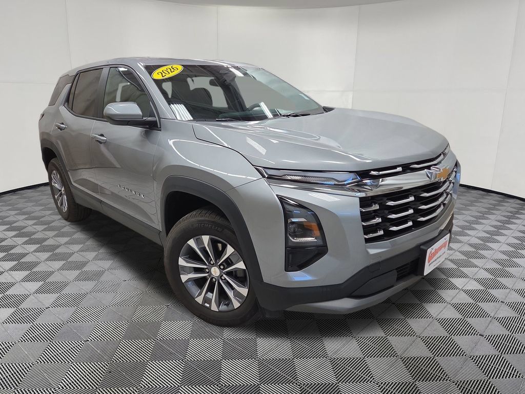 Used 2026 Chevrolet Equinox LT AWD/4WD image 3
