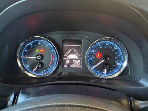 Used 2017 Toyota Corolla LE image 20