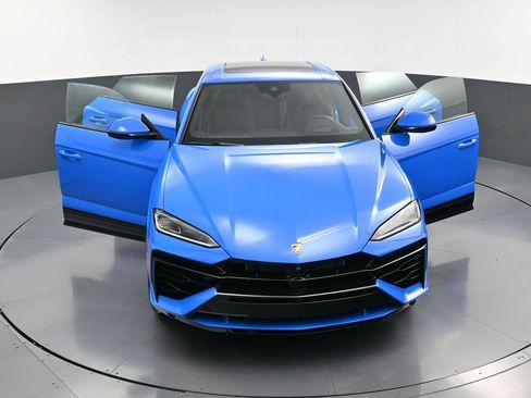 Used 2025 Lamborghini Urus S AWD/4WD image 37
