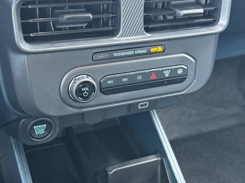 New 2026 Ford Maverick XLT w/ Black Appearance Package image 19