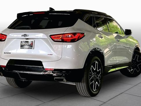 Used 2023 Chevrolet Blazer RS FWD image 12