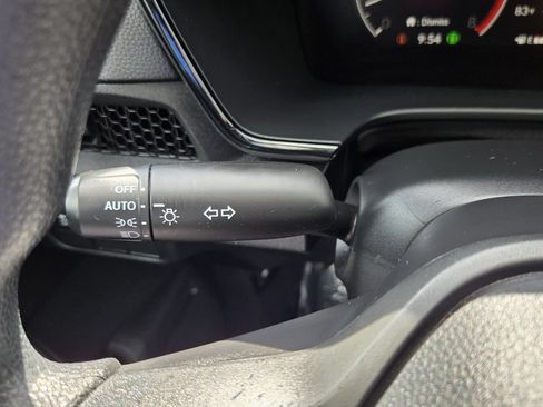 Used 2025 Honda CR-V LX image 26