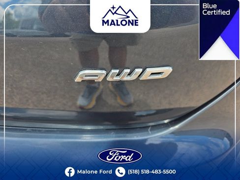 Used 2022 Ford Edge Titanium w/ Equipment Group 301A AWD/4WD image 20
