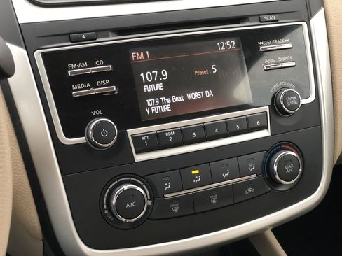 Used 2016 Nissan Altima 2.5 S w/ Power Driver Seat Package image 18