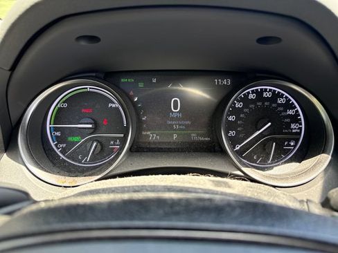 Used 2023 Toyota Camry XSE w/ Cold Weather Package FWD image 26