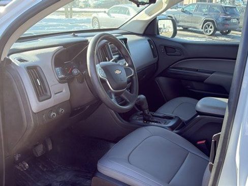 Used 2016 Chevrolet Colorado W/T w/ WT Convenience Package image 10