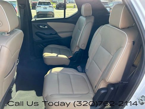 Certified 2023 Chevrolet Traverse Premier AWD/4WD image 38