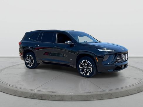 Used 2025 Buick Enclave Sport Touring FWD image 2