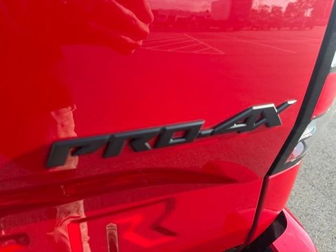 Used 2024 Nissan Frontier PRO-4X w/ Pro Convenience Package AWD/4WD image 10