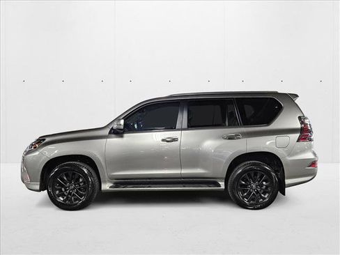 Used 2023 Lexus GX 460 Premium image 9