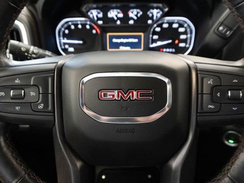 Used 2022 GMC Sierra 2500 AT4 AWD/4WD image 8