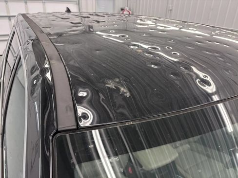 Used 2023 Chevrolet Traverse LS FWD image 27