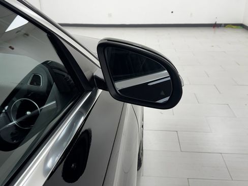 Used 2015 Mercedes-Benz C 300 4MATIC Sedan image 31