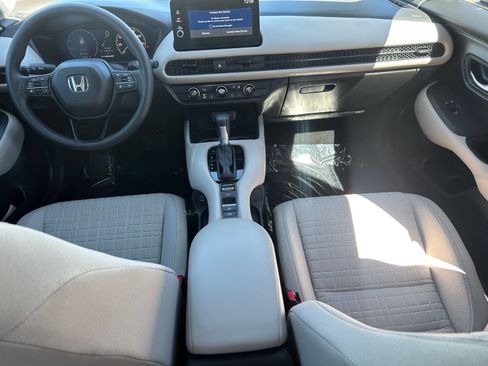 Certified 2026 Honda HR-V LX image 17