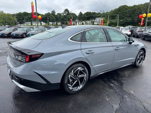 New 2026 Hyundai Sonata SEL FWD image 5