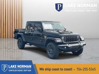 New 2025 Jeep Gladiator Sport