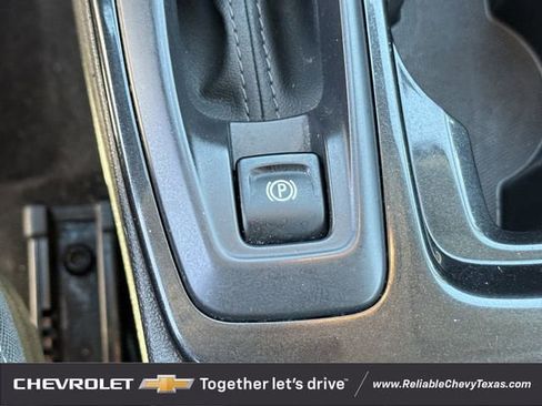 Used 2023 Chevrolet TrailBlazer LS image 19