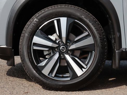 Used 2021 Nissan Rogue SL image 45