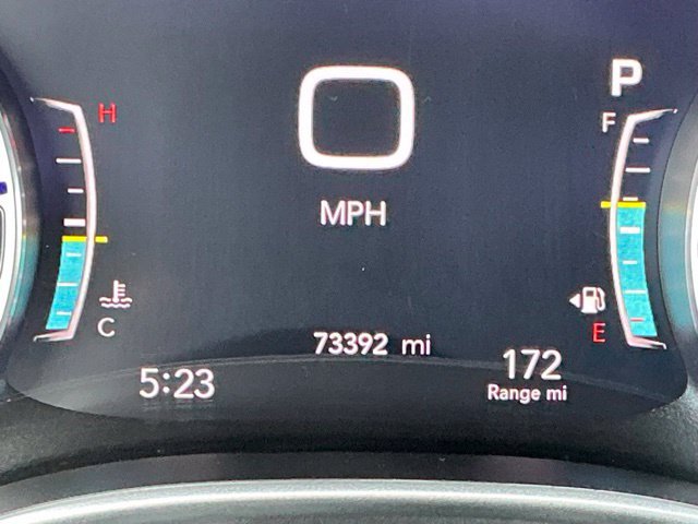 Used 2021 Chrysler Pacifica Touring-L FWD image 31