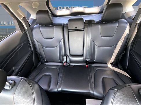Used 2022 Ford Edge Titanium w/ Equipment Group 301A AWD/4WD image 25