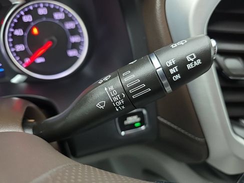 Used 2023 GMC Acadia SLE w/ Driver Convenience Package AWD/4WD image 30
