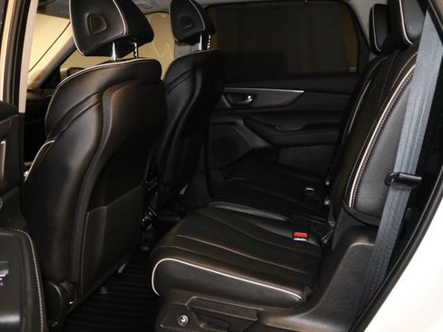 Used 2022 Acura MDX SH AWD w/Advance 4dr SUV Packa image 14