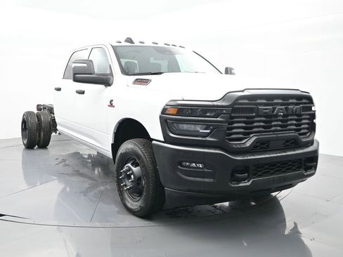 New 2026 RAM 3500 Tradesman image 4