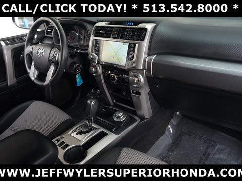 Used 2020 Toyota 4Runner SR5 image 34