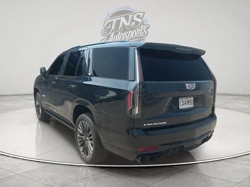 Used 2023 Cadillac Escalade V image 3
