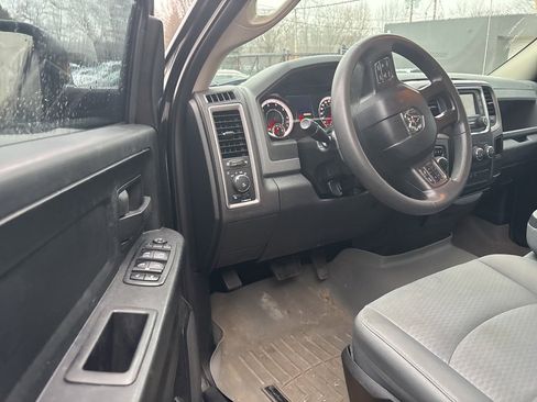 Used 2018 RAM 1500 Express w/ Express Value Package image 7