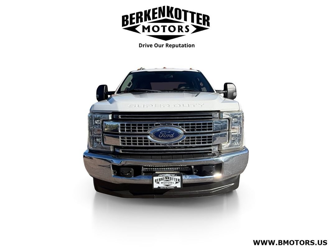 Used 2019 Ford F350 XLT AWD/4WD image 8
