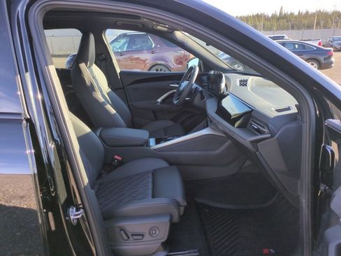 Used 2025 Audi SQ5 Premium Plus image 27