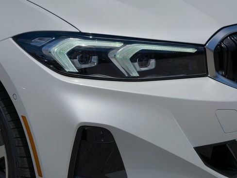 New 2026 BMW 330i Sedan w/ Premium Package RWD image 6