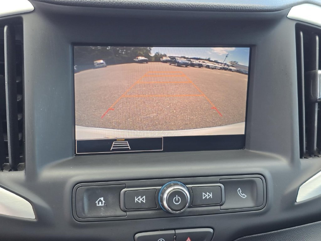 Used 2024 GMC Terrain SLE w/ Driver Convenience Package FWD image 24