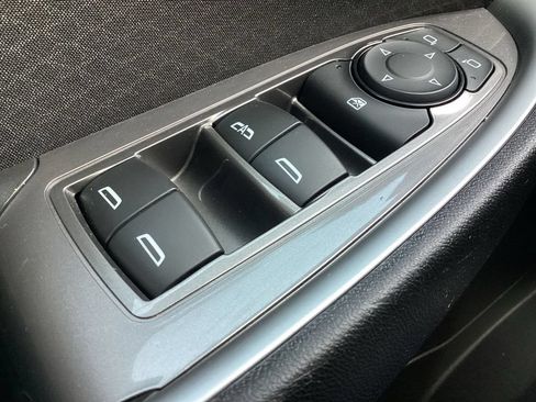 Used 2024 Chevrolet Malibu LT FWD image 19