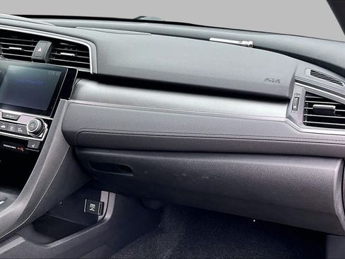 Used 2018 Honda Civic EX-L image 16