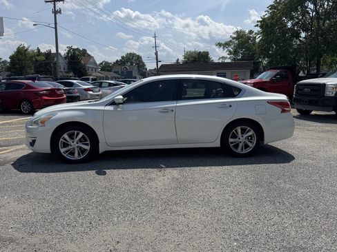 Used 2013 Nissan Altima 2.5 SV w/ 2.5SV Convenience Pkg image 36