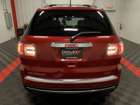 Used 2013 GMC Acadia SLT image 3